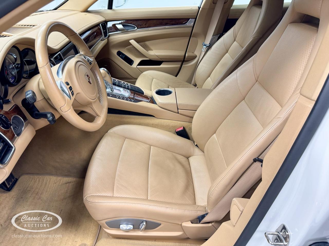 2011 Porsche Panamera