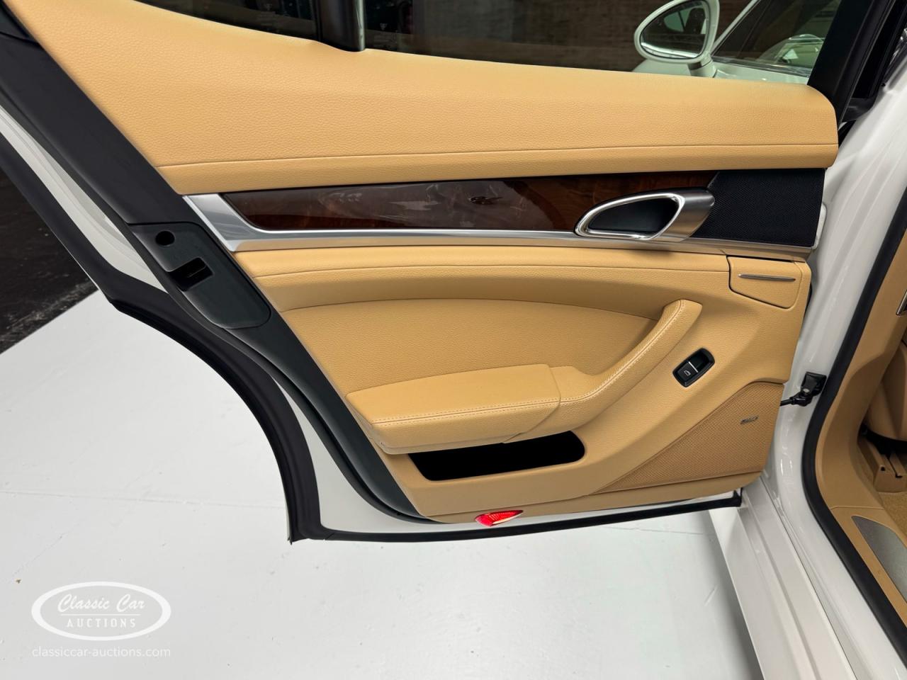 2011 Porsche Panamera