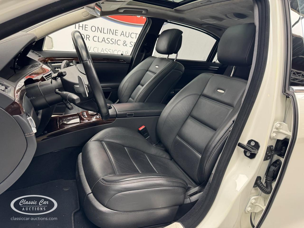 2011 Mercedes - Benz S63