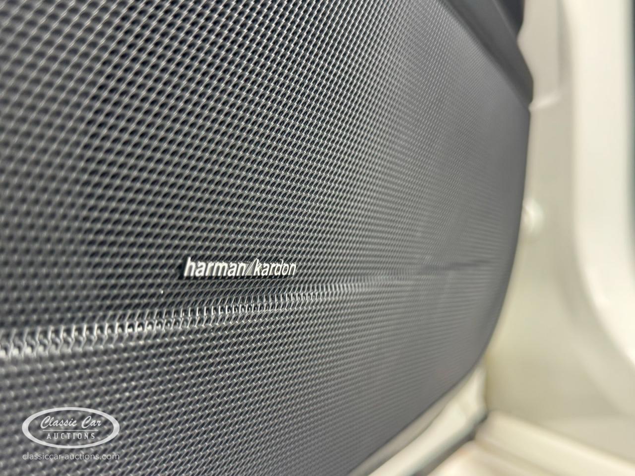 2011 Mercedes - Benz S63