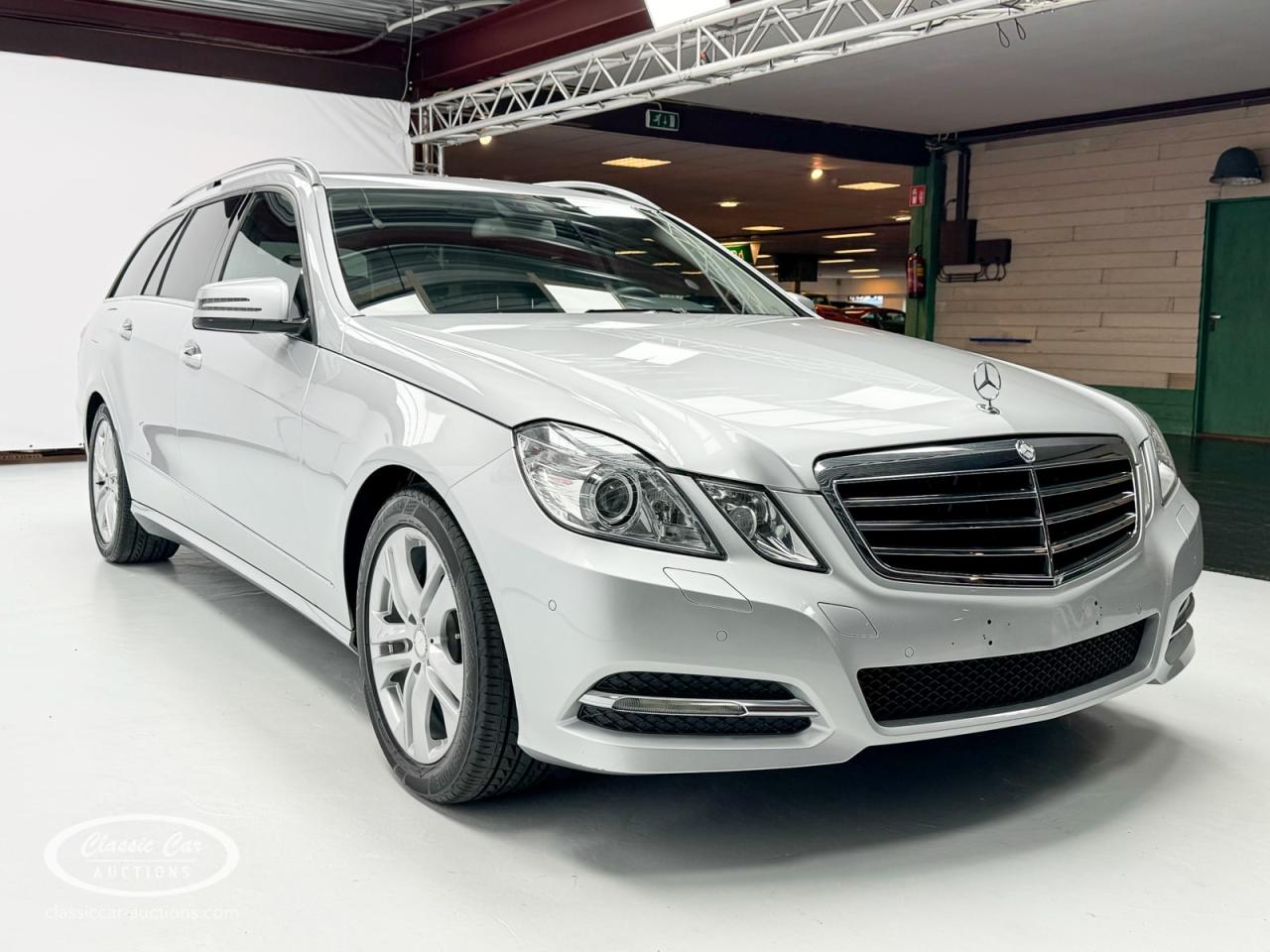 2011 Mercedes - Benz E350