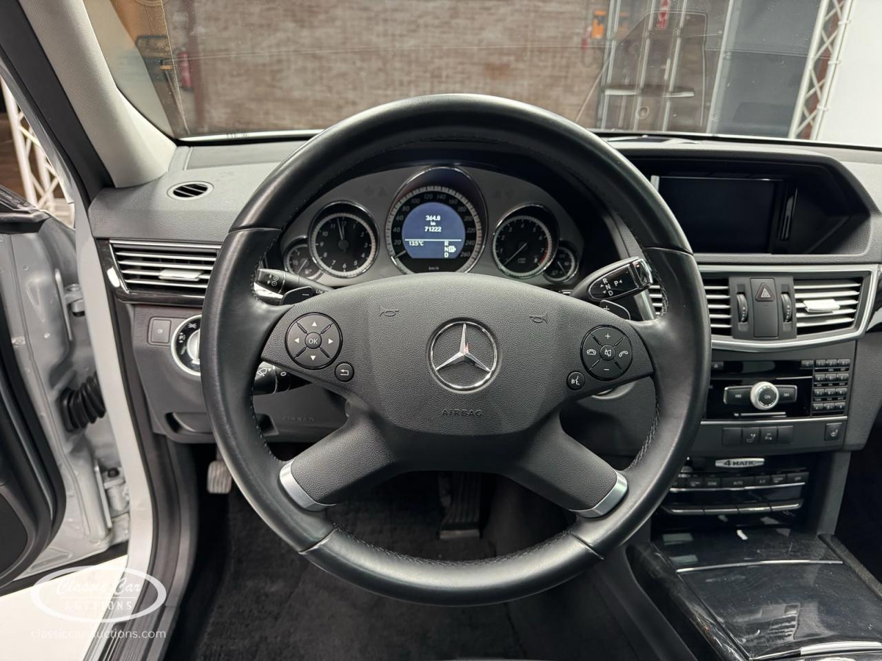 2011 Mercedes - Benz E350