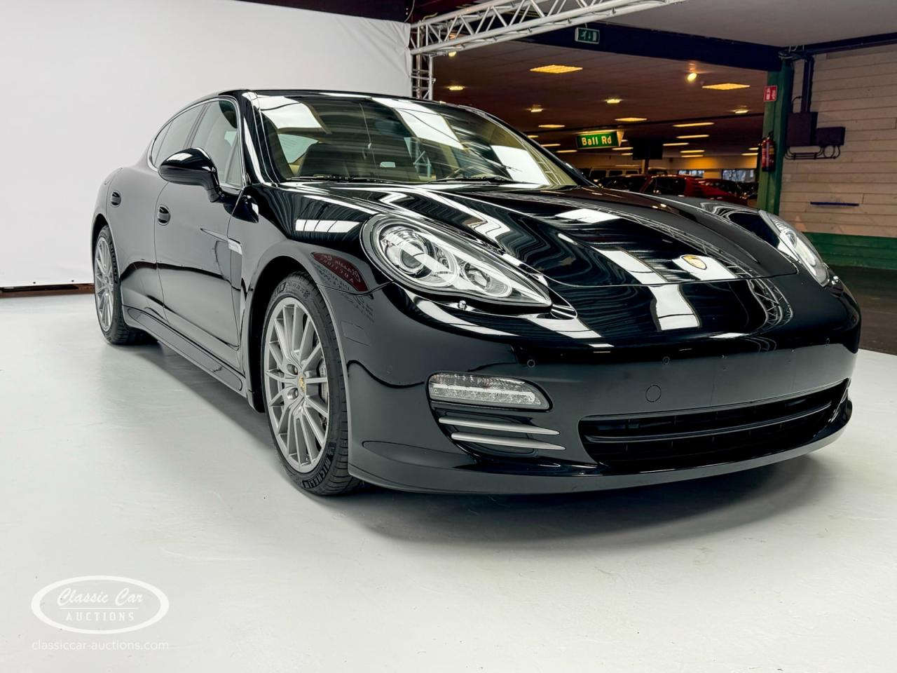 2011 Porsche Panamera