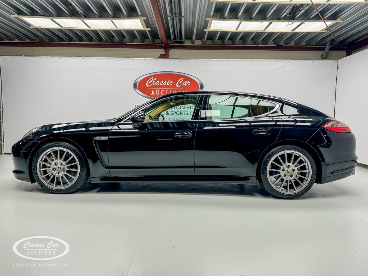 2011 Porsche Panamera