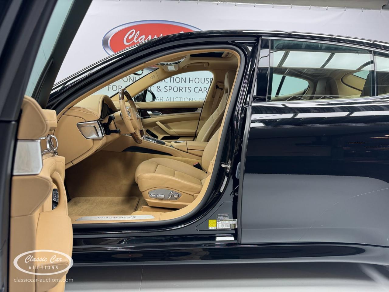 2011 Porsche Panamera