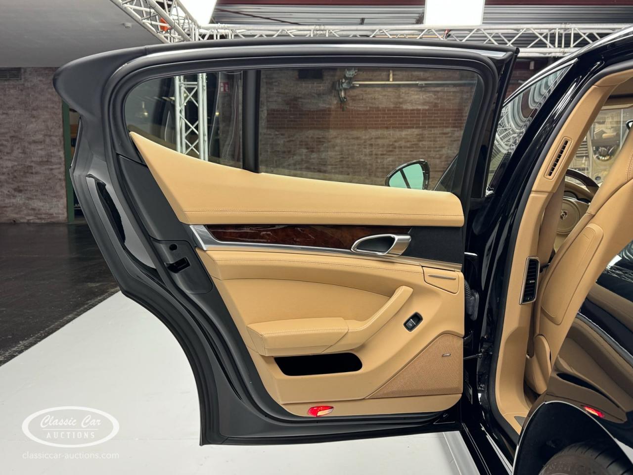 2011 Porsche Panamera