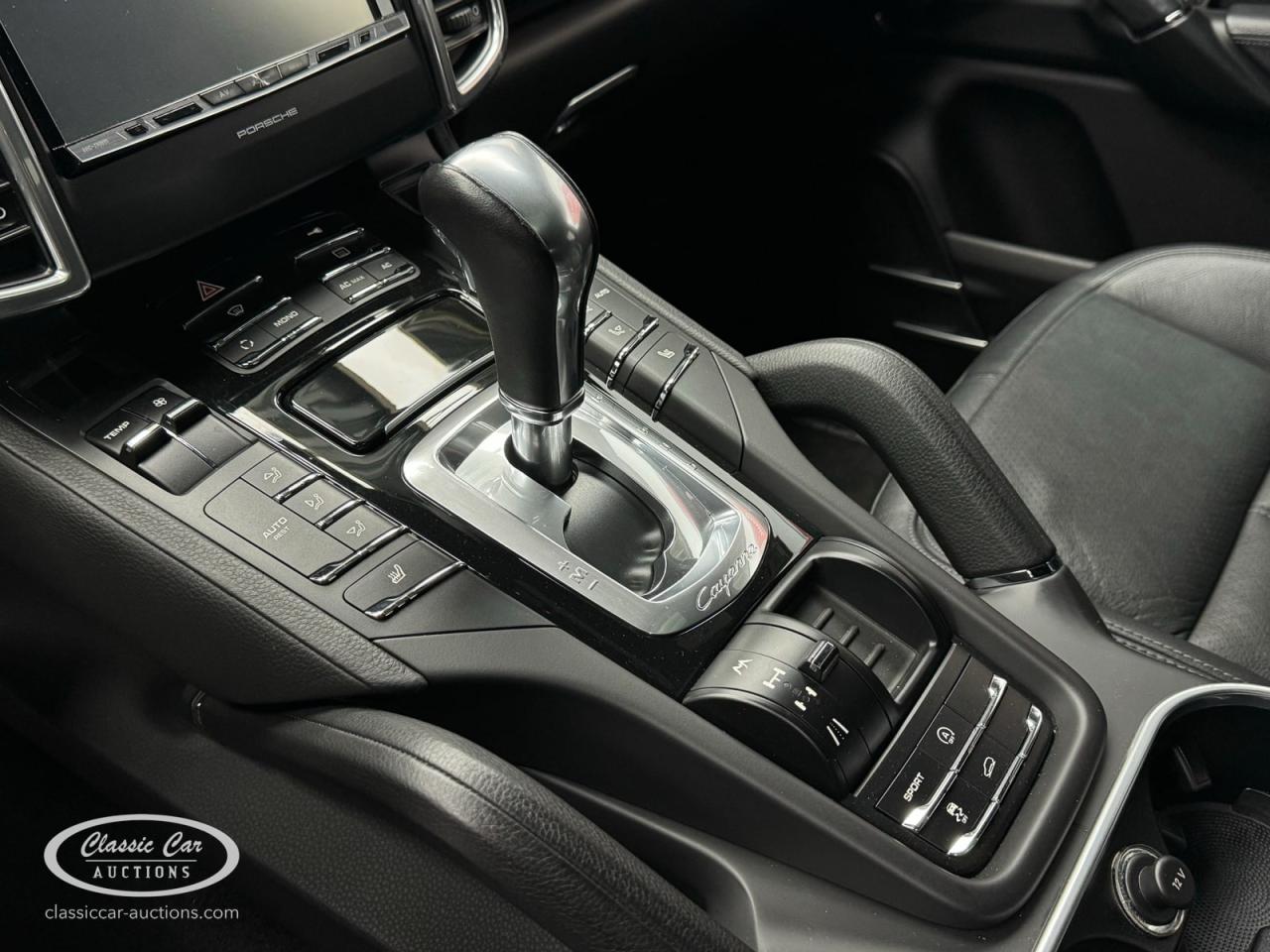 2011 Porsche Cayenne