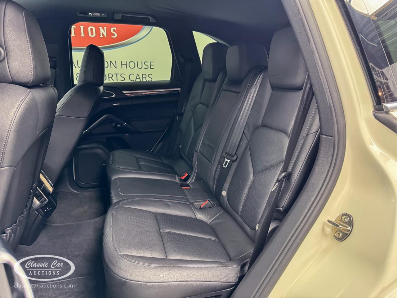 2011 Porsche Cayenne