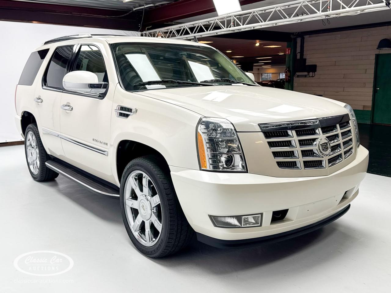2011 Cadillac Escalade