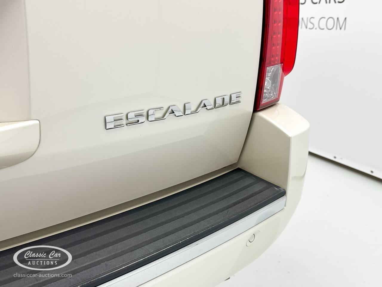 2011 Cadillac Escalade