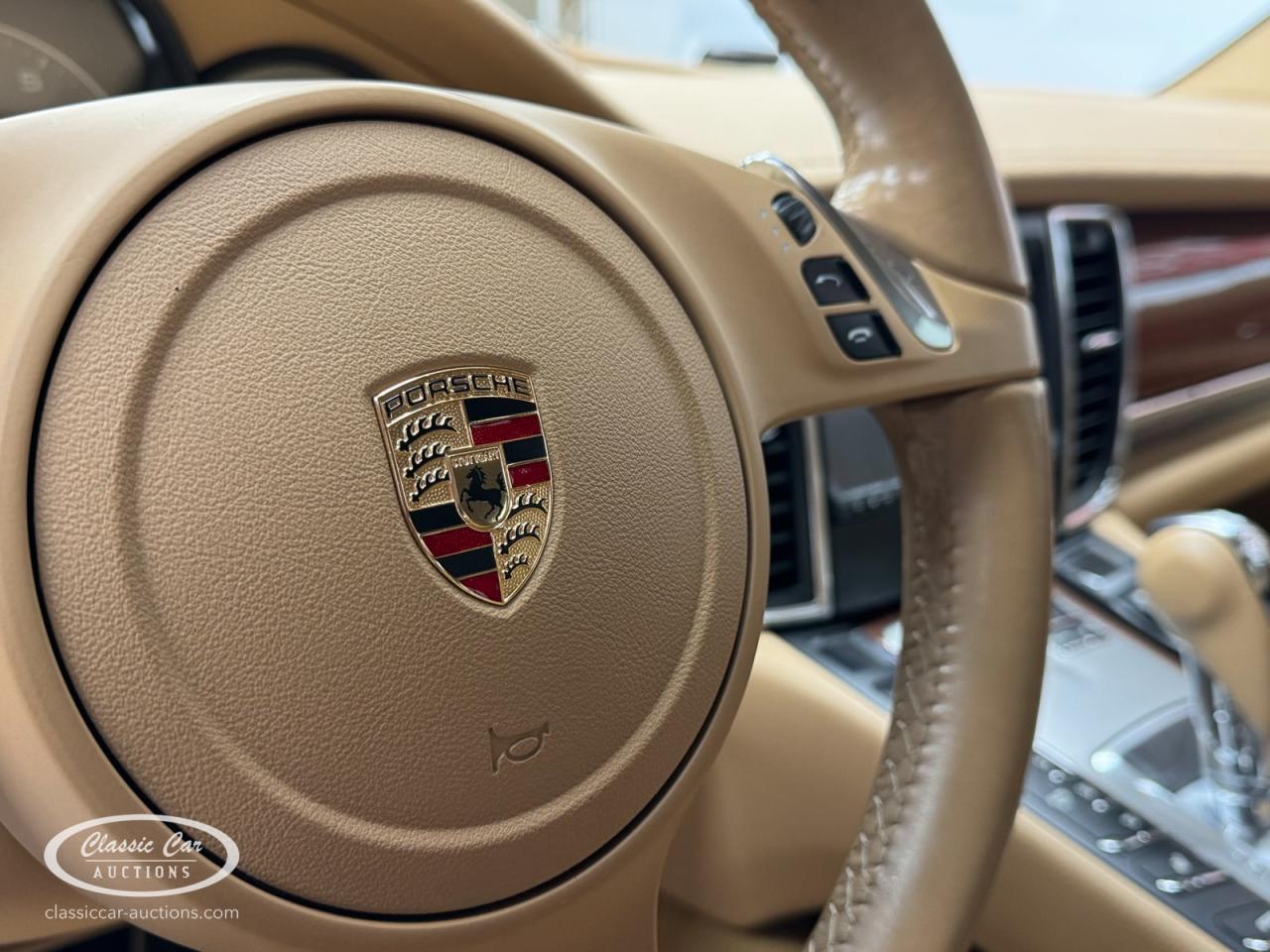 2010 Porsche Panamera