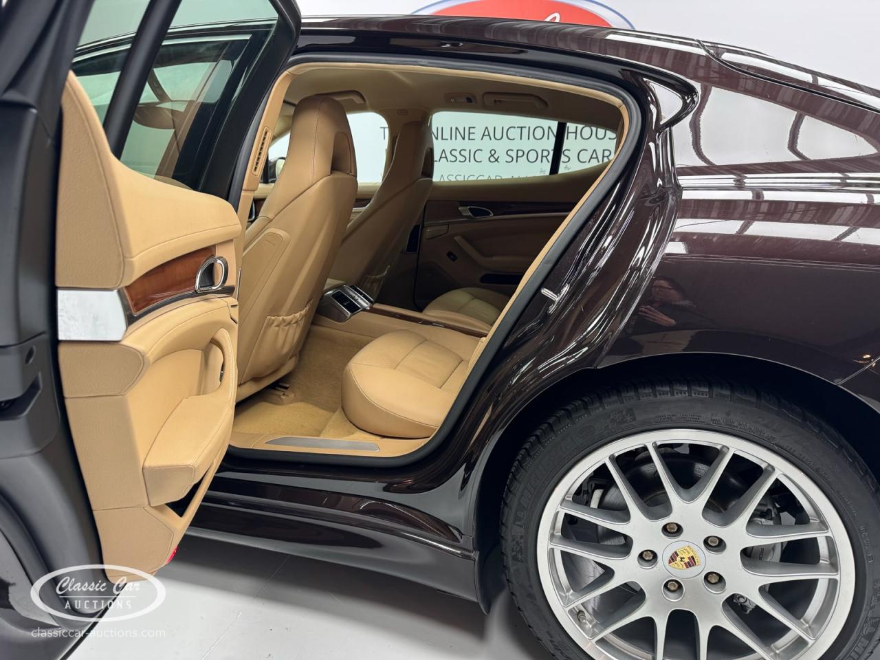 2010 Porsche Panamera