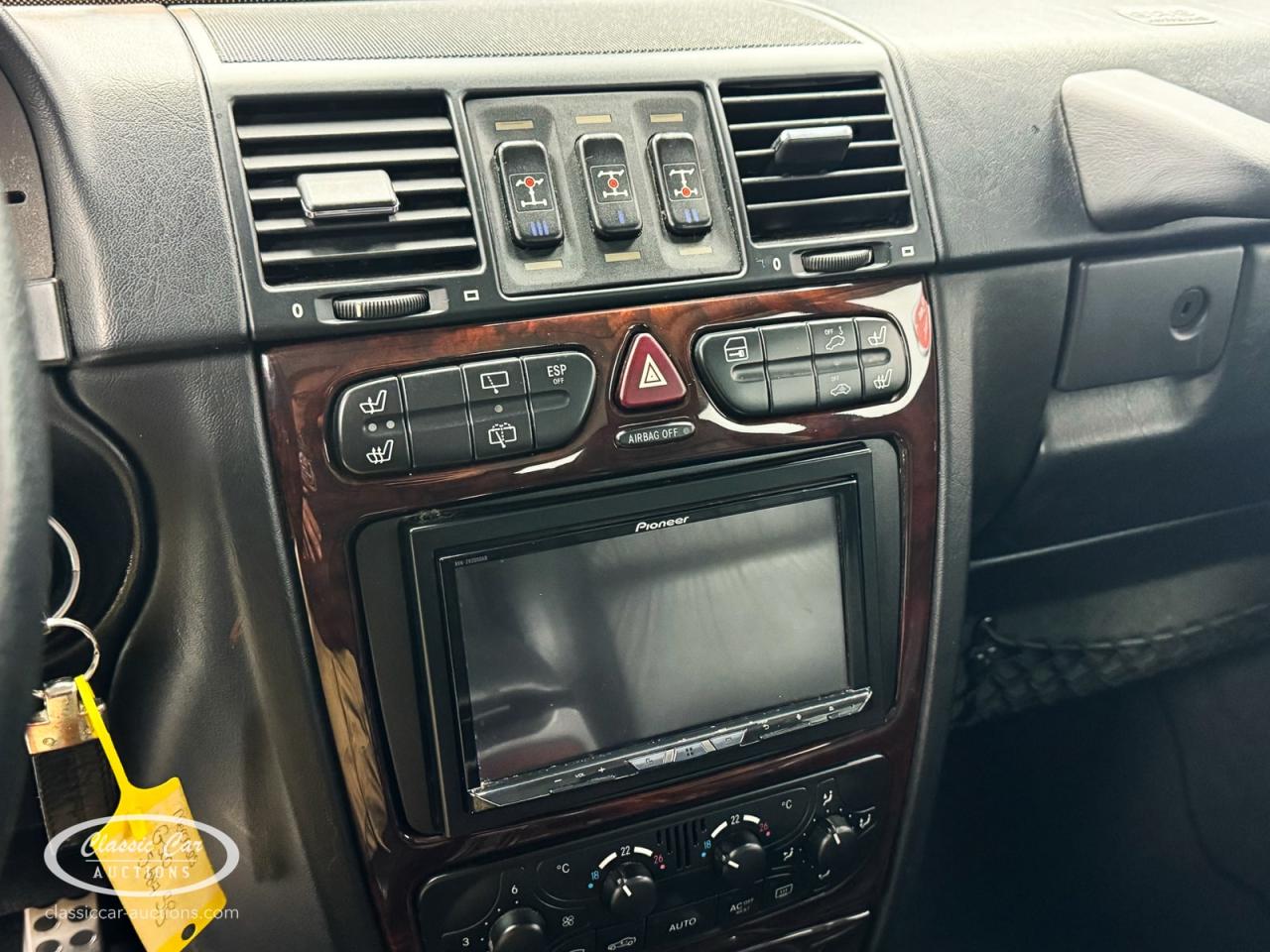 2003 Mercedes - Benz G500