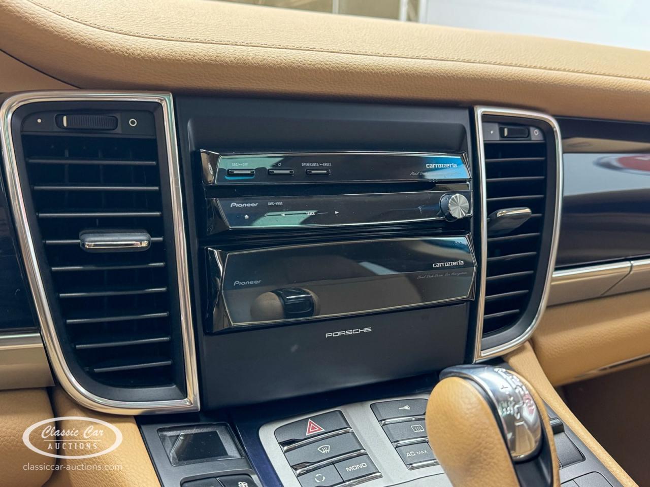 2011 Porsche Panamera