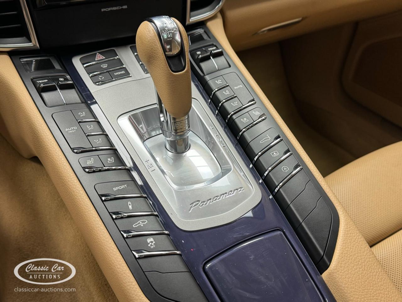 2011 Porsche Panamera