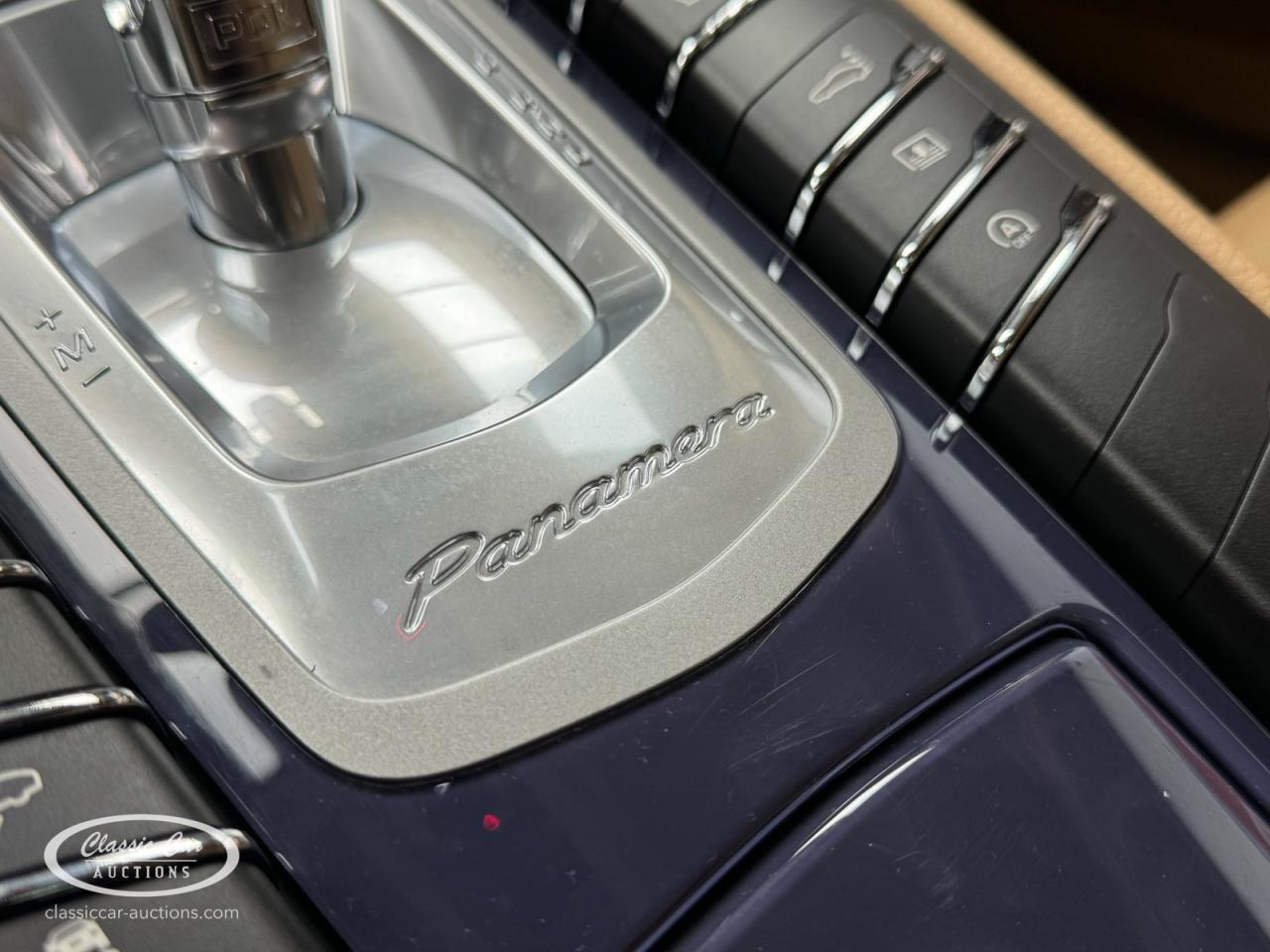 2011 Porsche Panamera