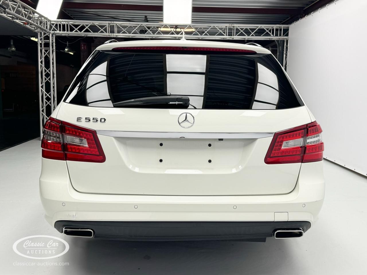 2010 Mercedes - Benz E550