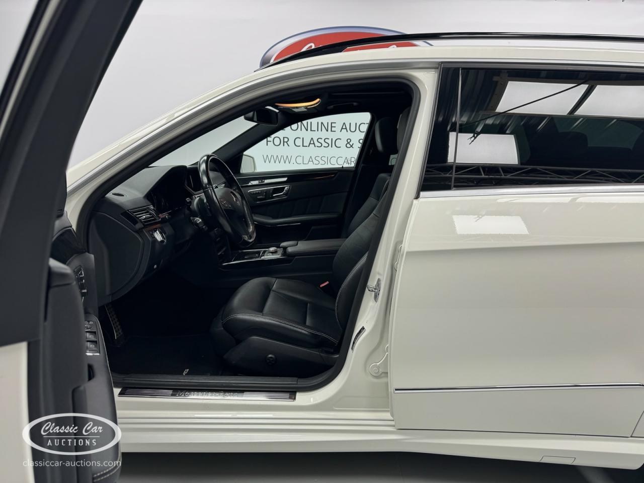 2010 Mercedes - Benz E550