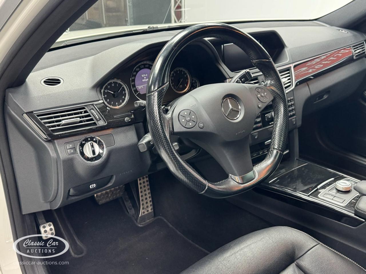 2010 Mercedes - Benz E550