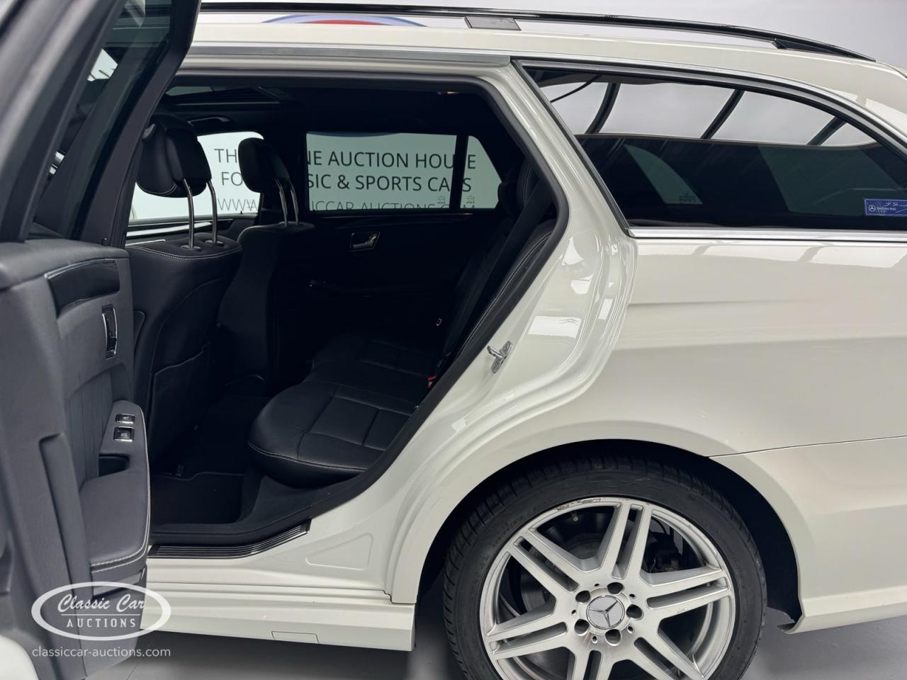 2010 Mercedes - Benz E550