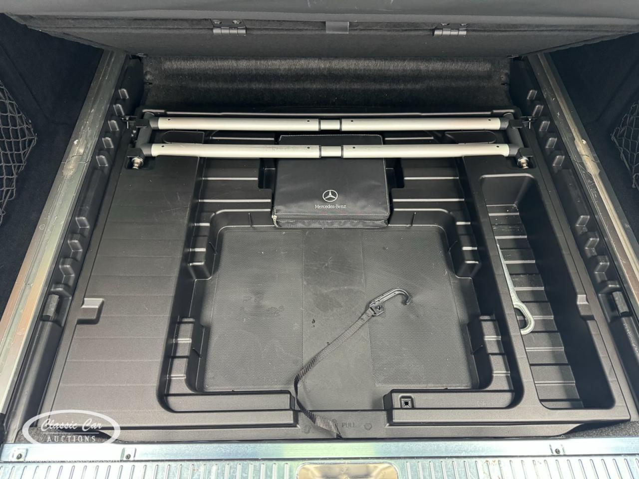 2010 Mercedes - Benz E550