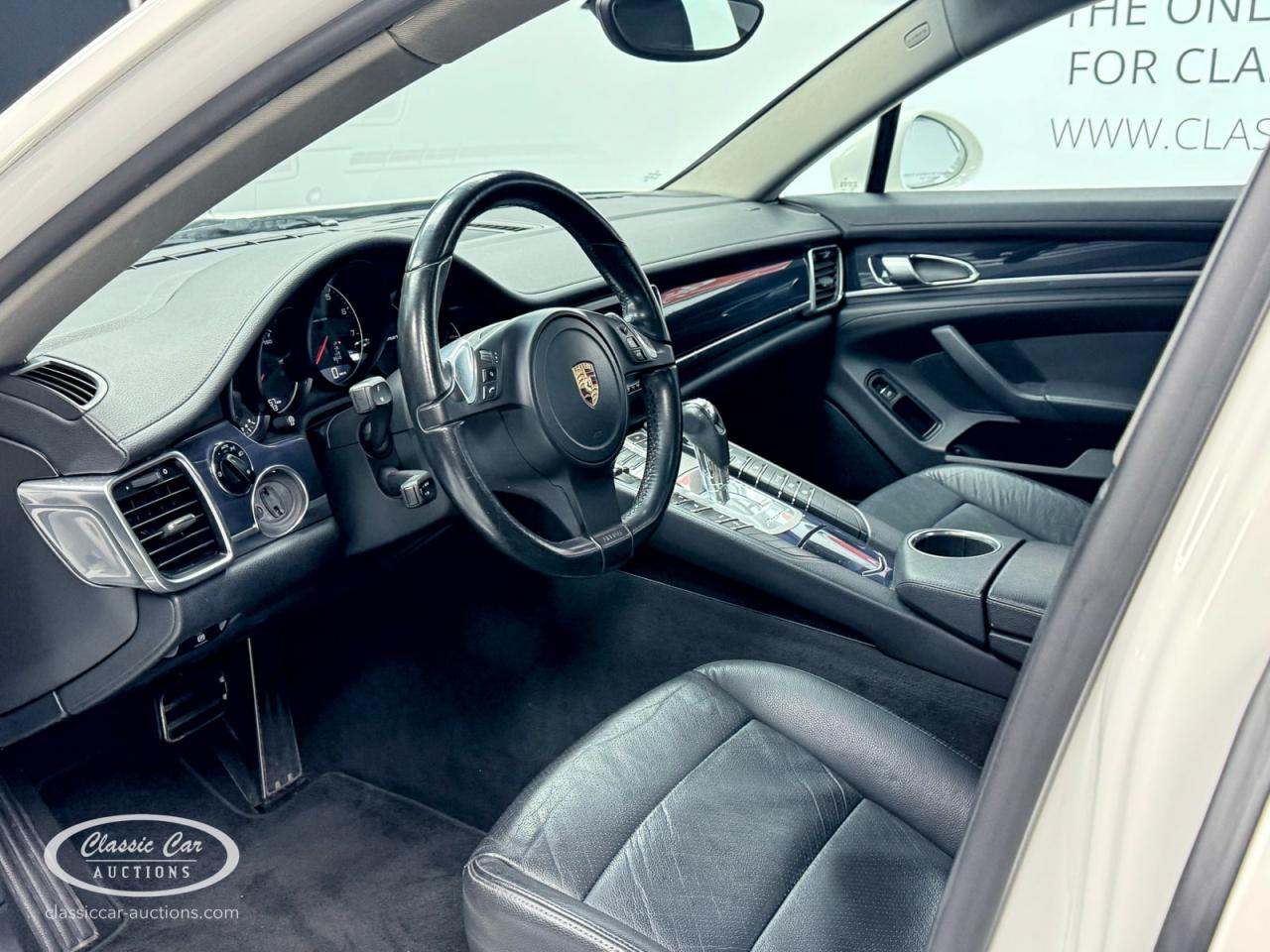 2010 Porsche Panamera