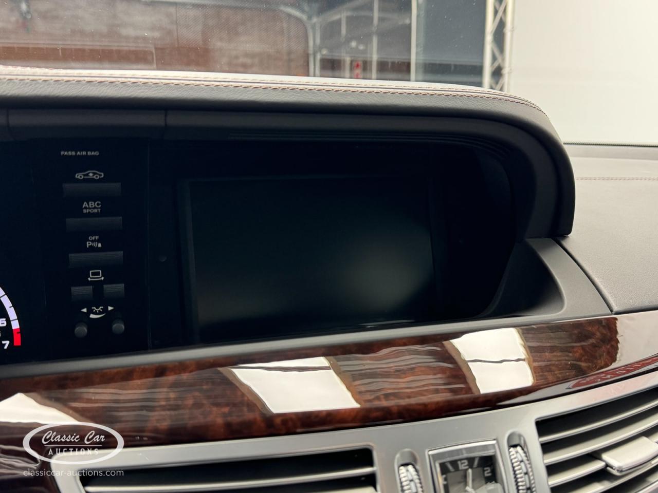 2013 Mercedes - Benz S63