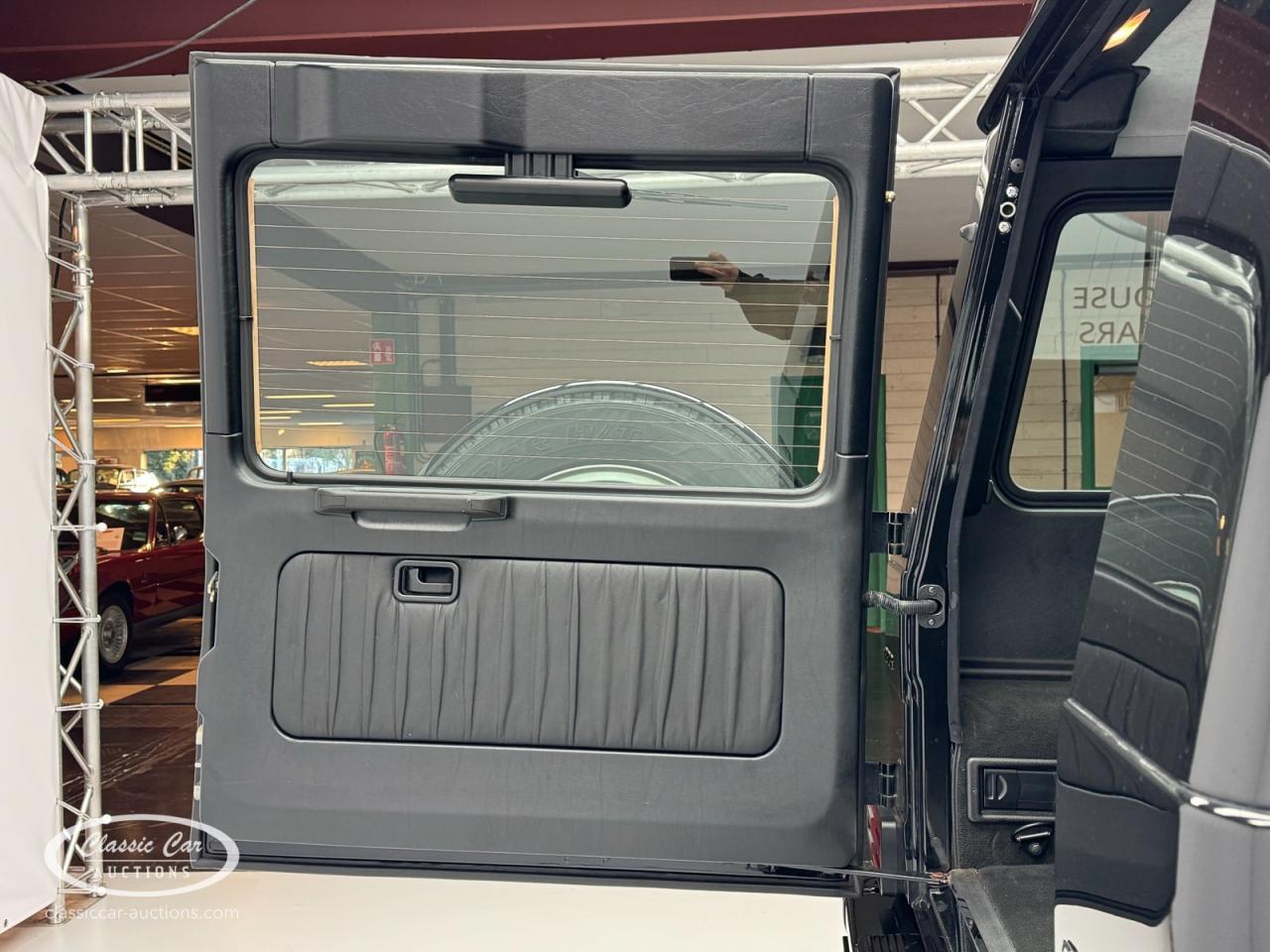 2005 Mercedes - Benz G55