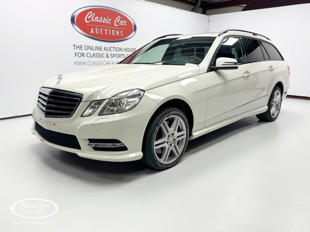 2010 Mercedes - Benz Estate E500