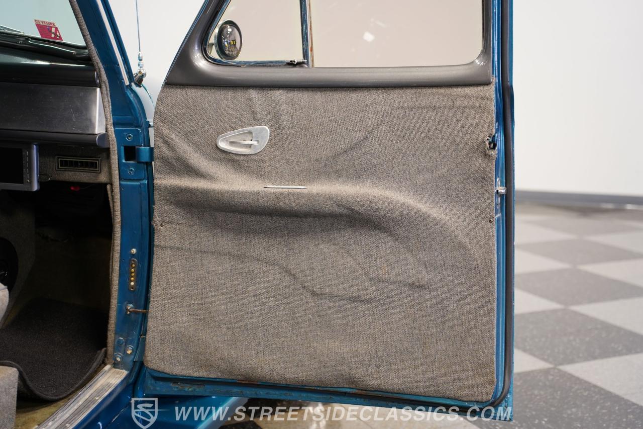 1940 Chevrolet Deluxe Sedan Delivery