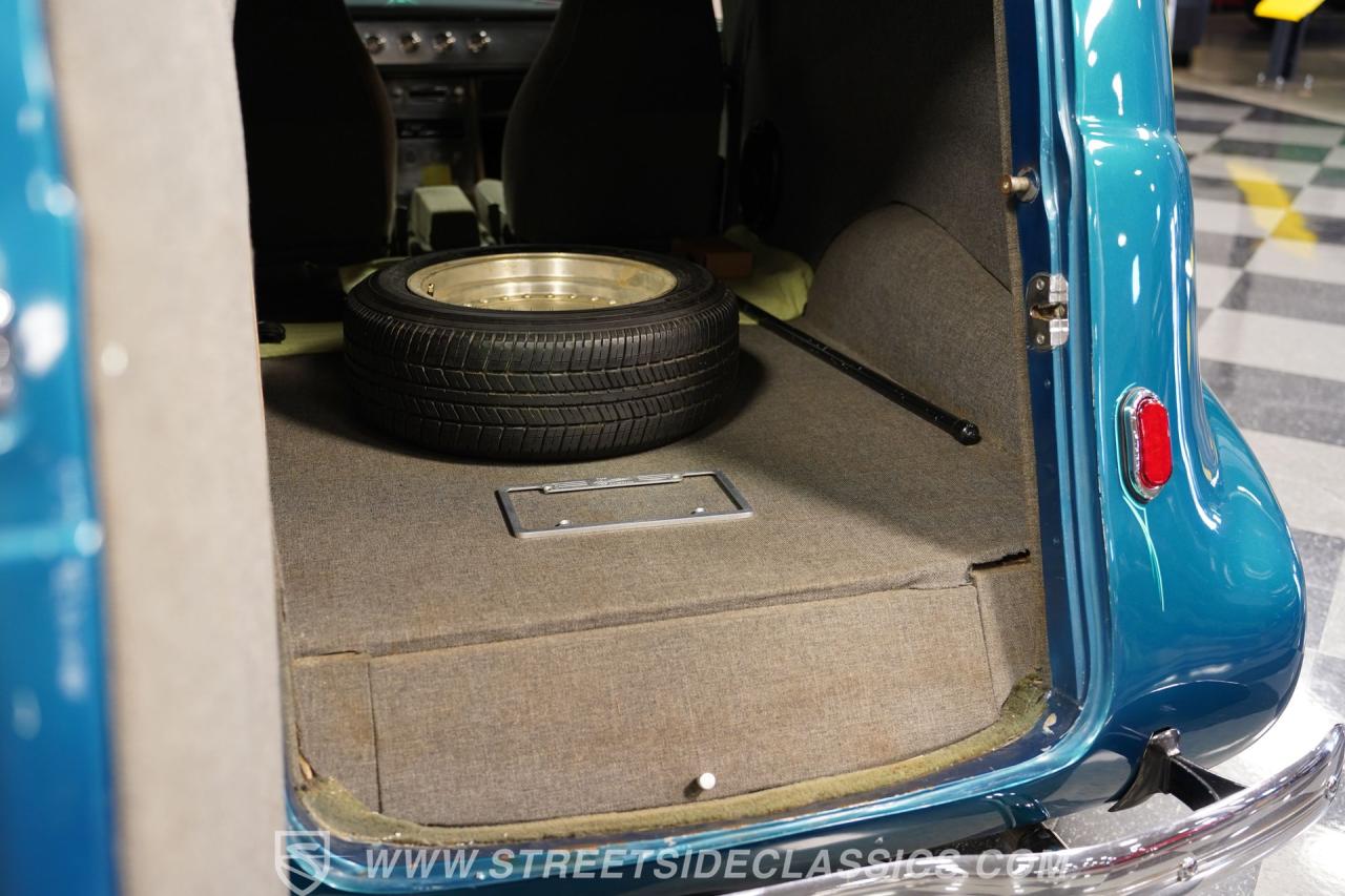 1940 Chevrolet Deluxe Sedan Delivery