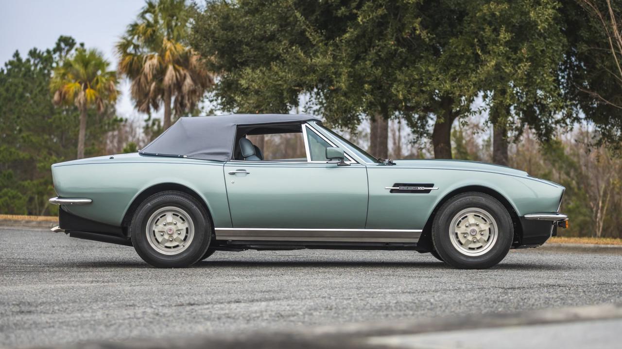 1980 Aston Martin V8 Volante