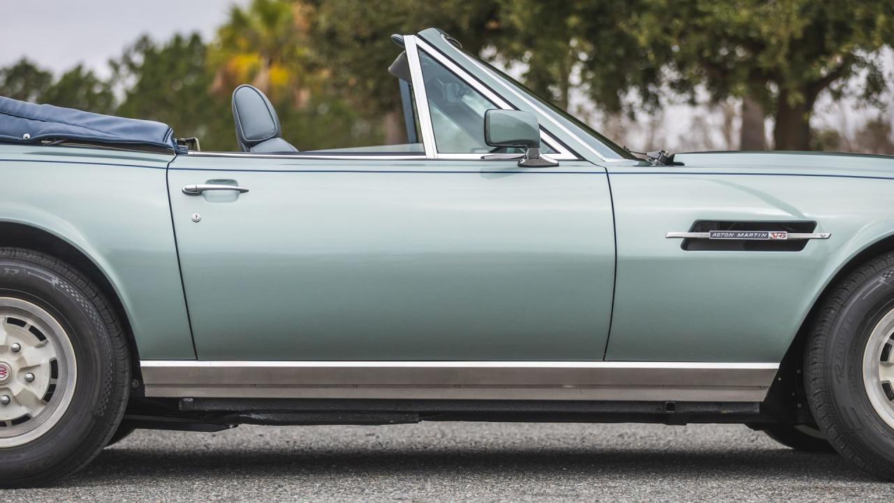 1980 Aston Martin V8 Volante