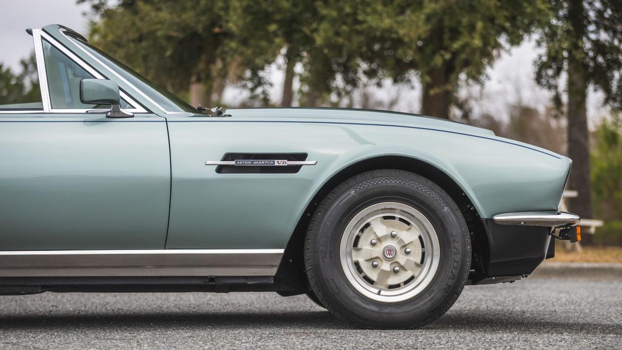 1980 Aston Martin V8 Volante
