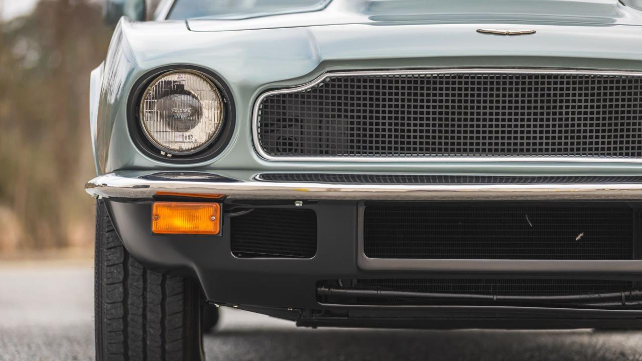 1980 Aston Martin V8 Volante