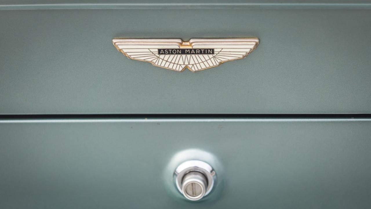 1980 Aston Martin V8 Volante