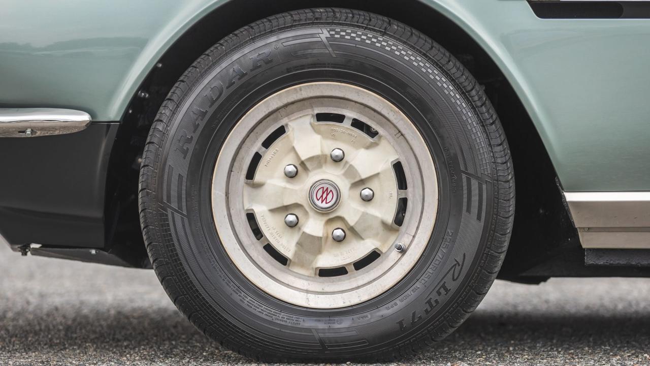 1980 Aston Martin V8 Volante