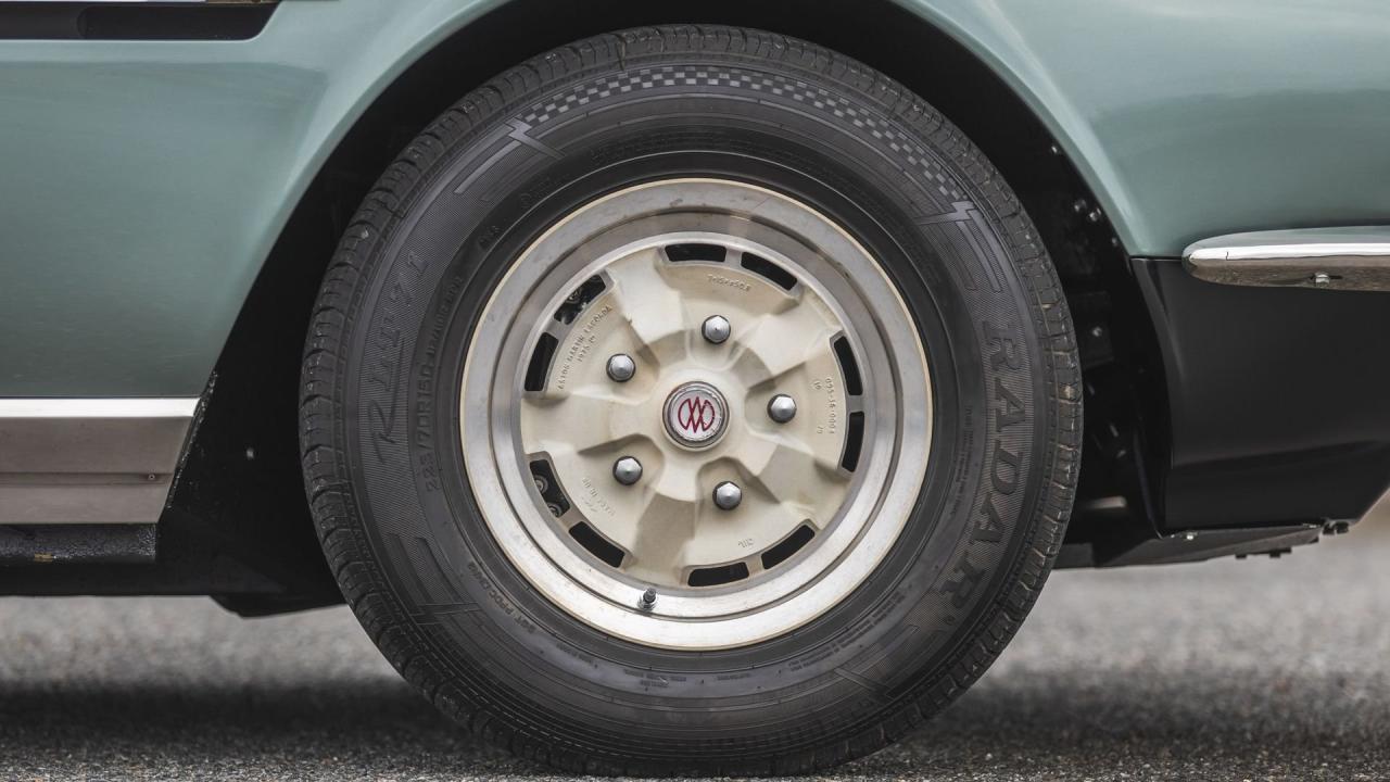 1980 Aston Martin V8 Volante