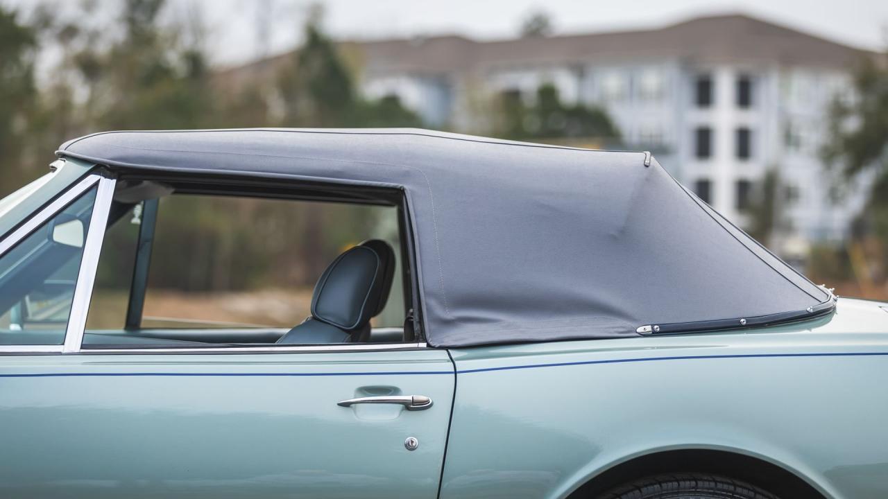 1980 Aston Martin V8 Volante