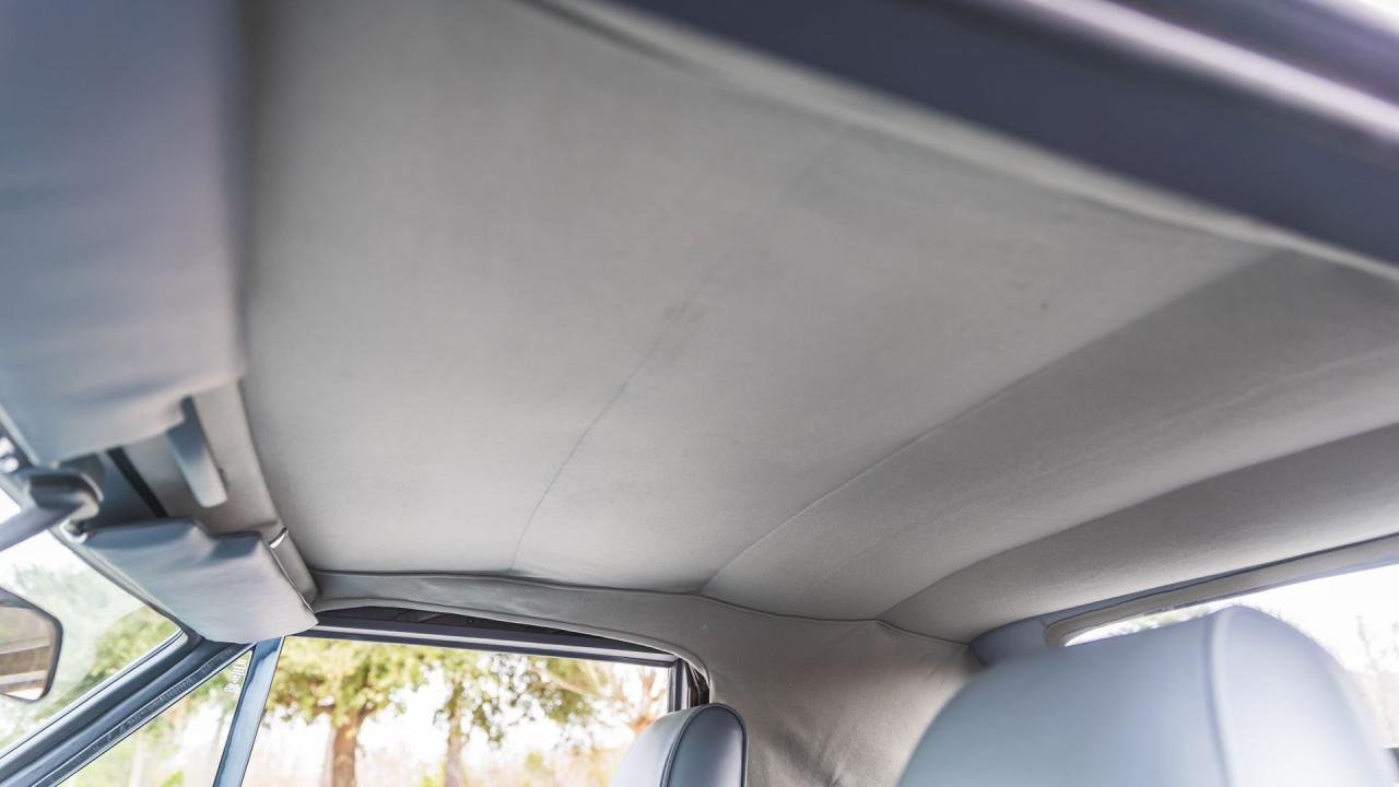 1980 Aston Martin V8 Volante