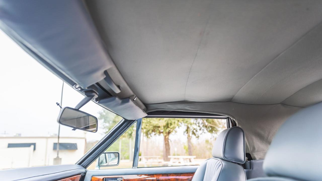 1980 Aston Martin V8 Volante