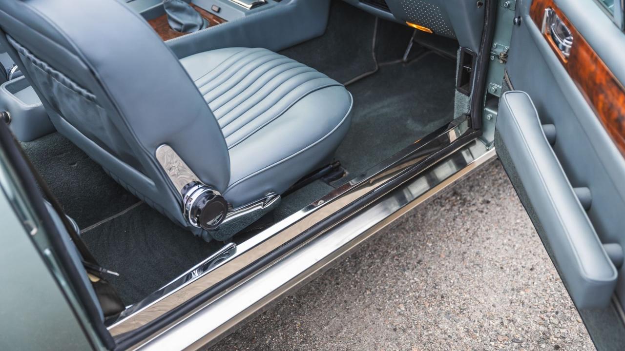 1980 Aston Martin V8 Volante