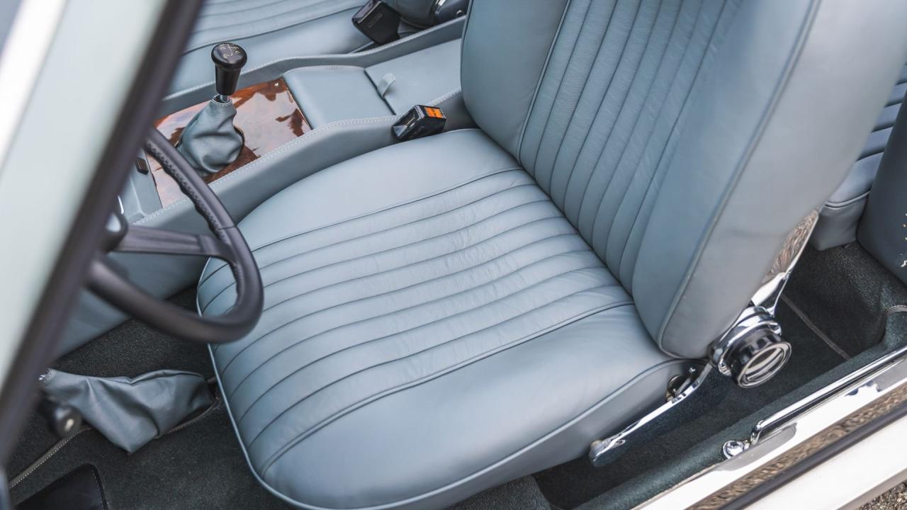 1980 Aston Martin V8 Volante