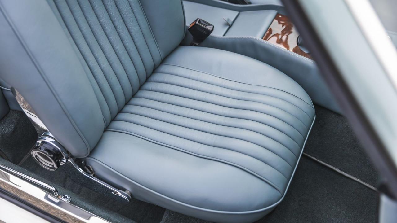 1980 Aston Martin V8 Volante