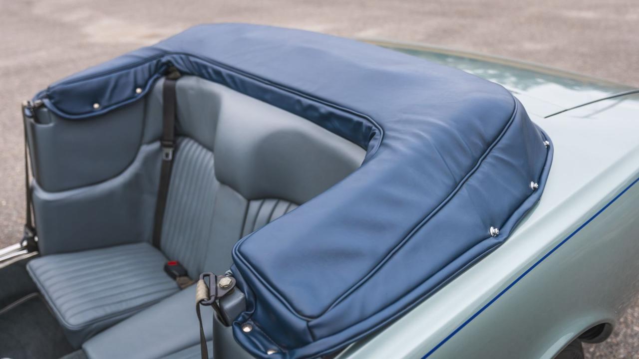 1980 Aston Martin V8 Volante