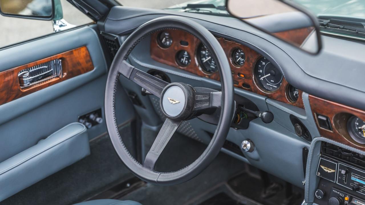 1980 Aston Martin V8 Volante