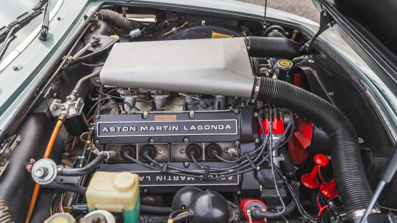 1980 Aston Martin V8 Volante