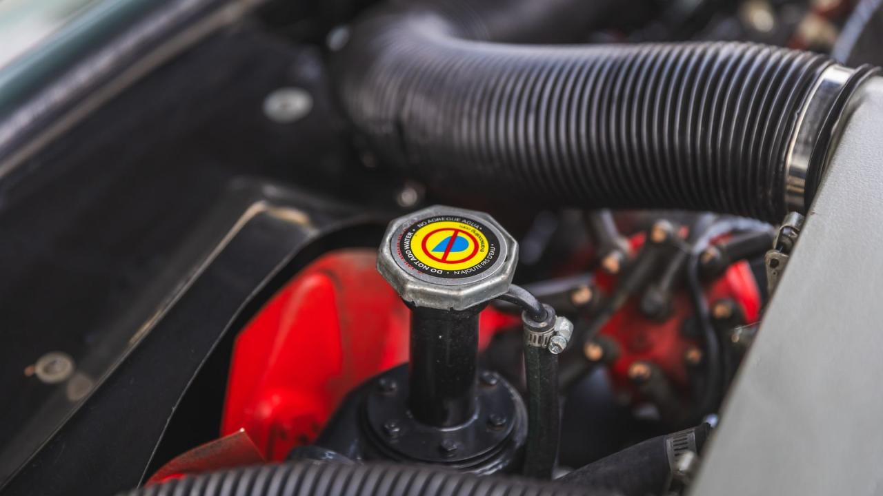 1980 Aston Martin V8 Volante