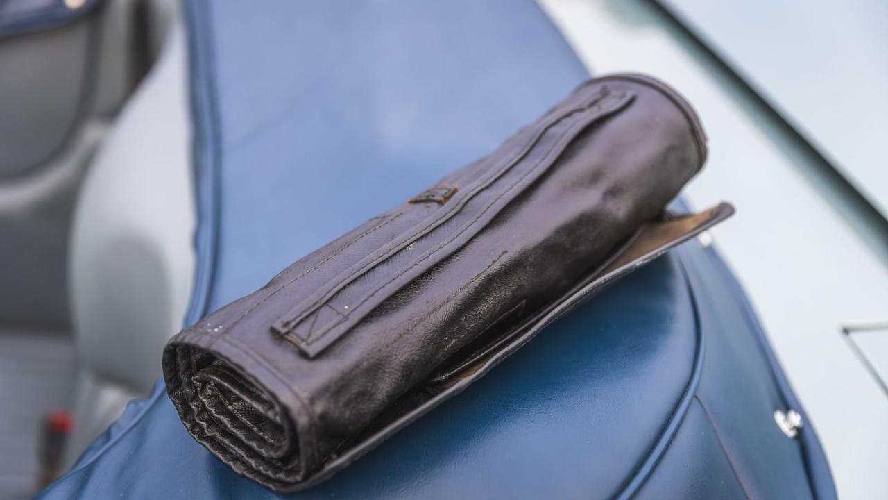 1980 Aston Martin V8 Volante