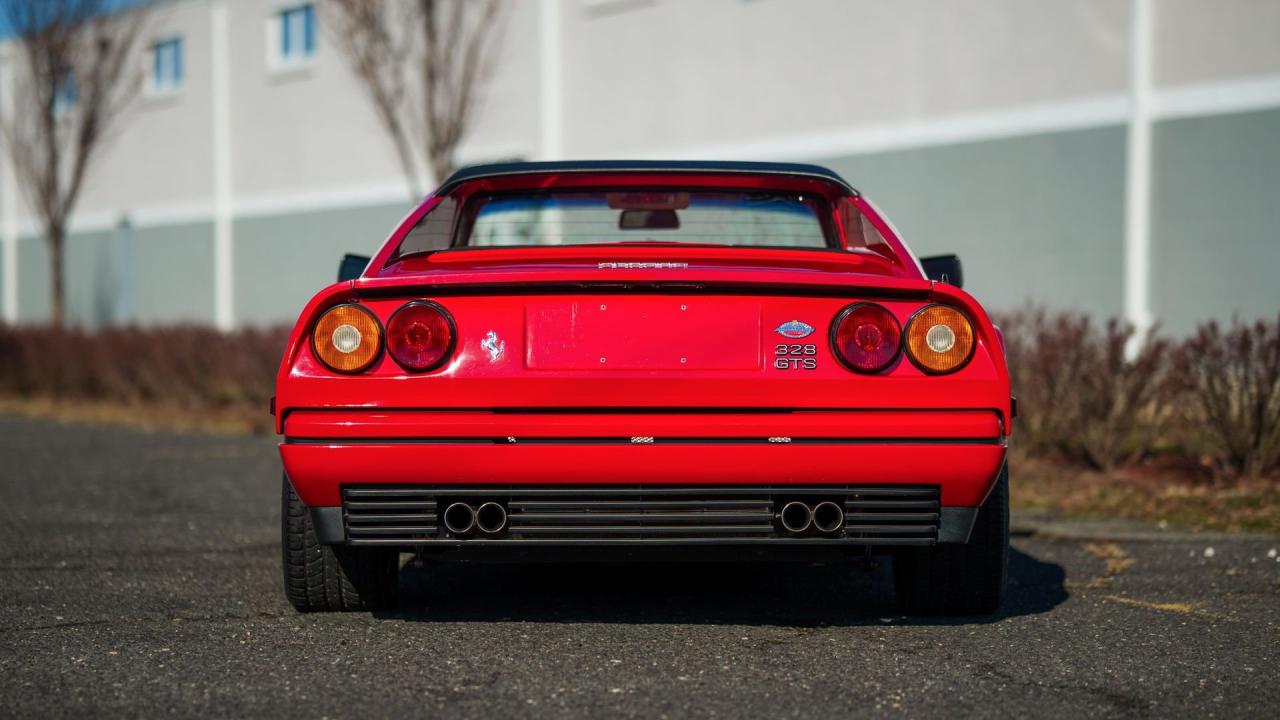 1988 Ferrari 328 GTS